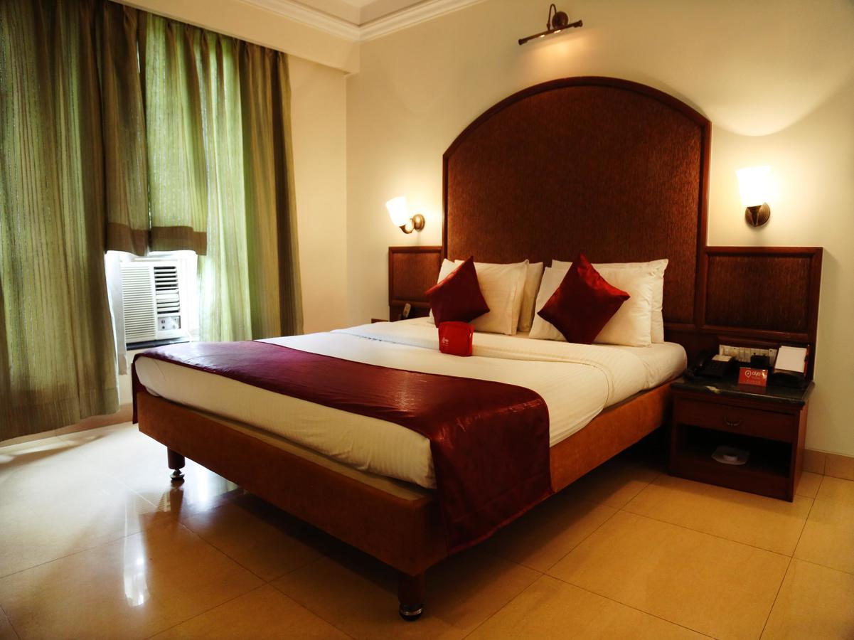 Hotel Srimaan Пюн Екстериор снимка