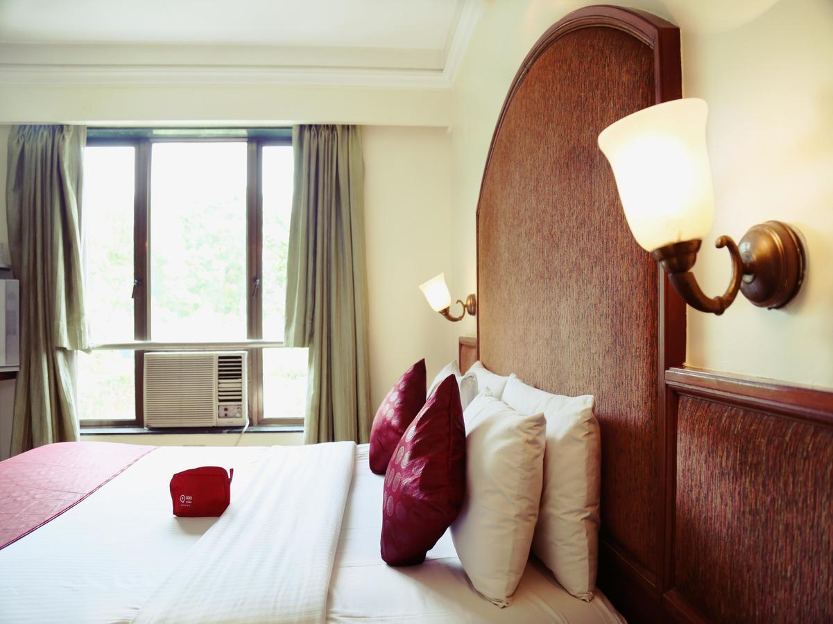 Hotel Srimaan Пюн Екстериор снимка