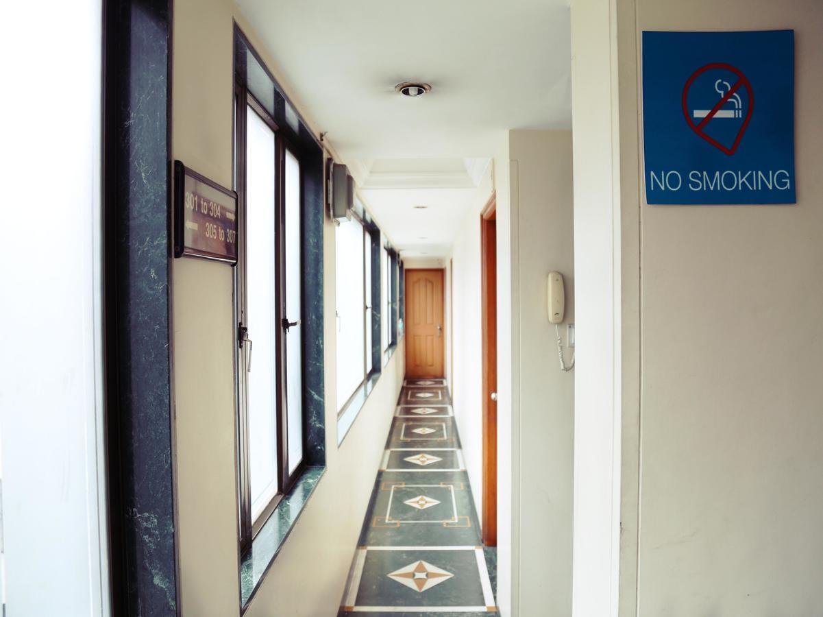 Hotel Srimaan Пюн Екстериор снимка