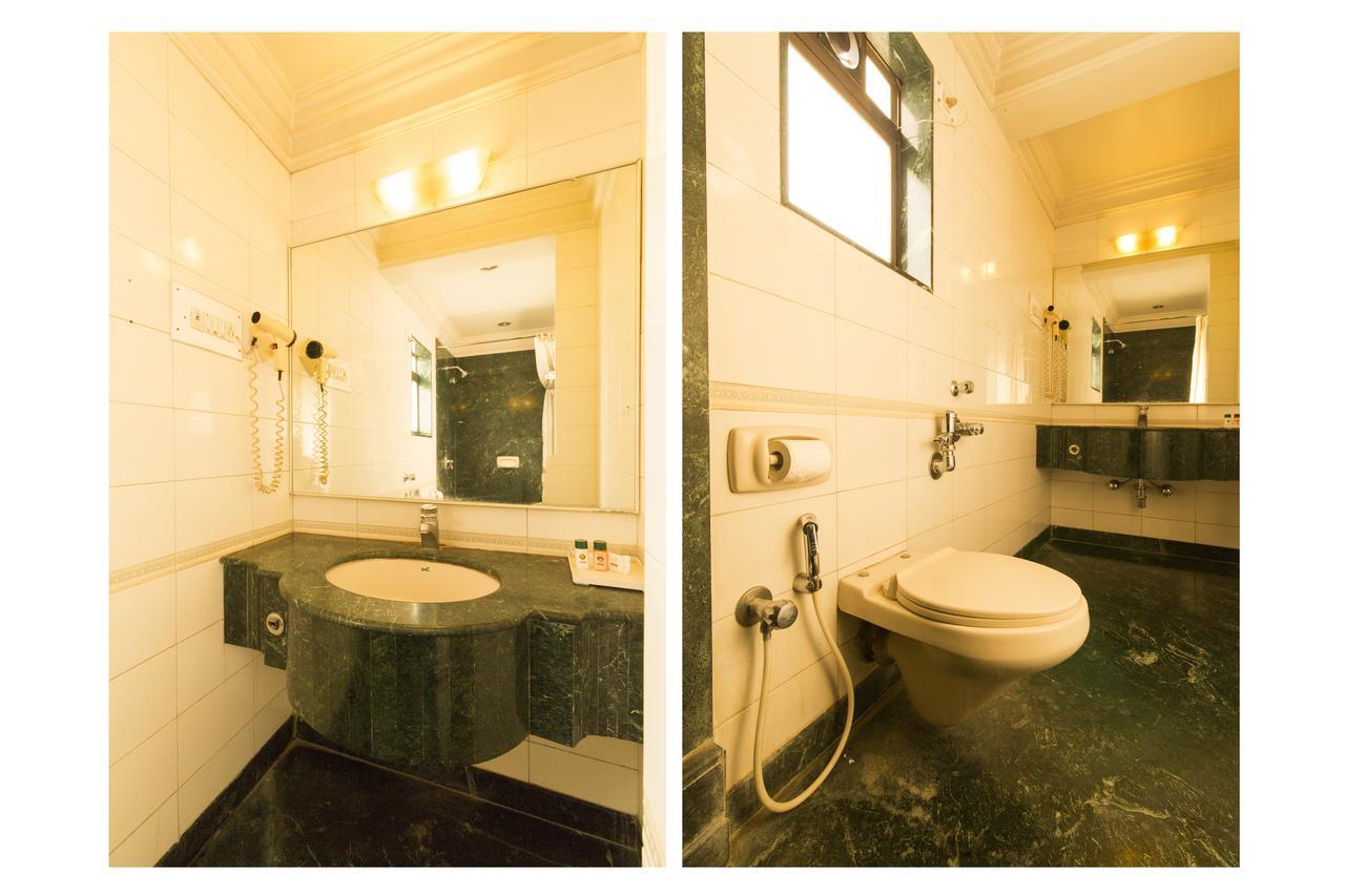Hotel Srimaan Пюн Екстериор снимка